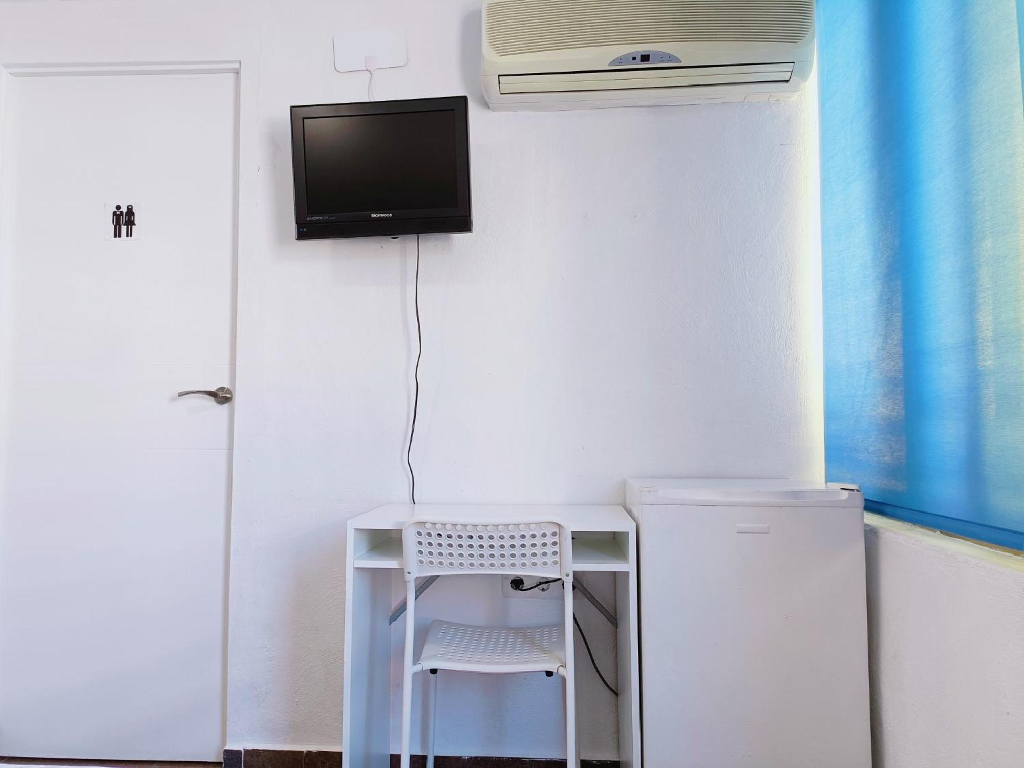 Gloria Host House Apartman Alicante Szoba fotó