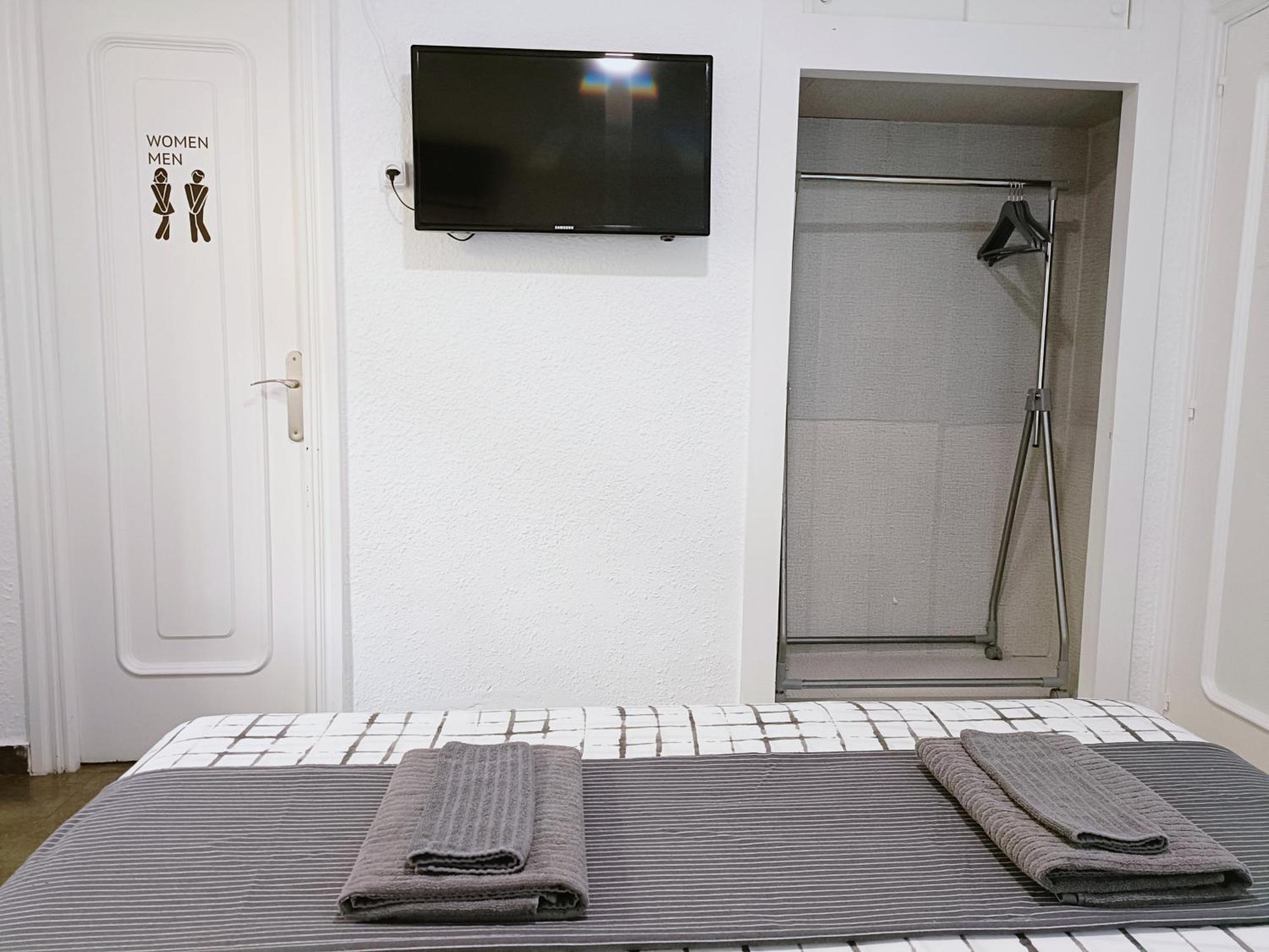 Gloria Host House Apartman Alicante Szoba fotó