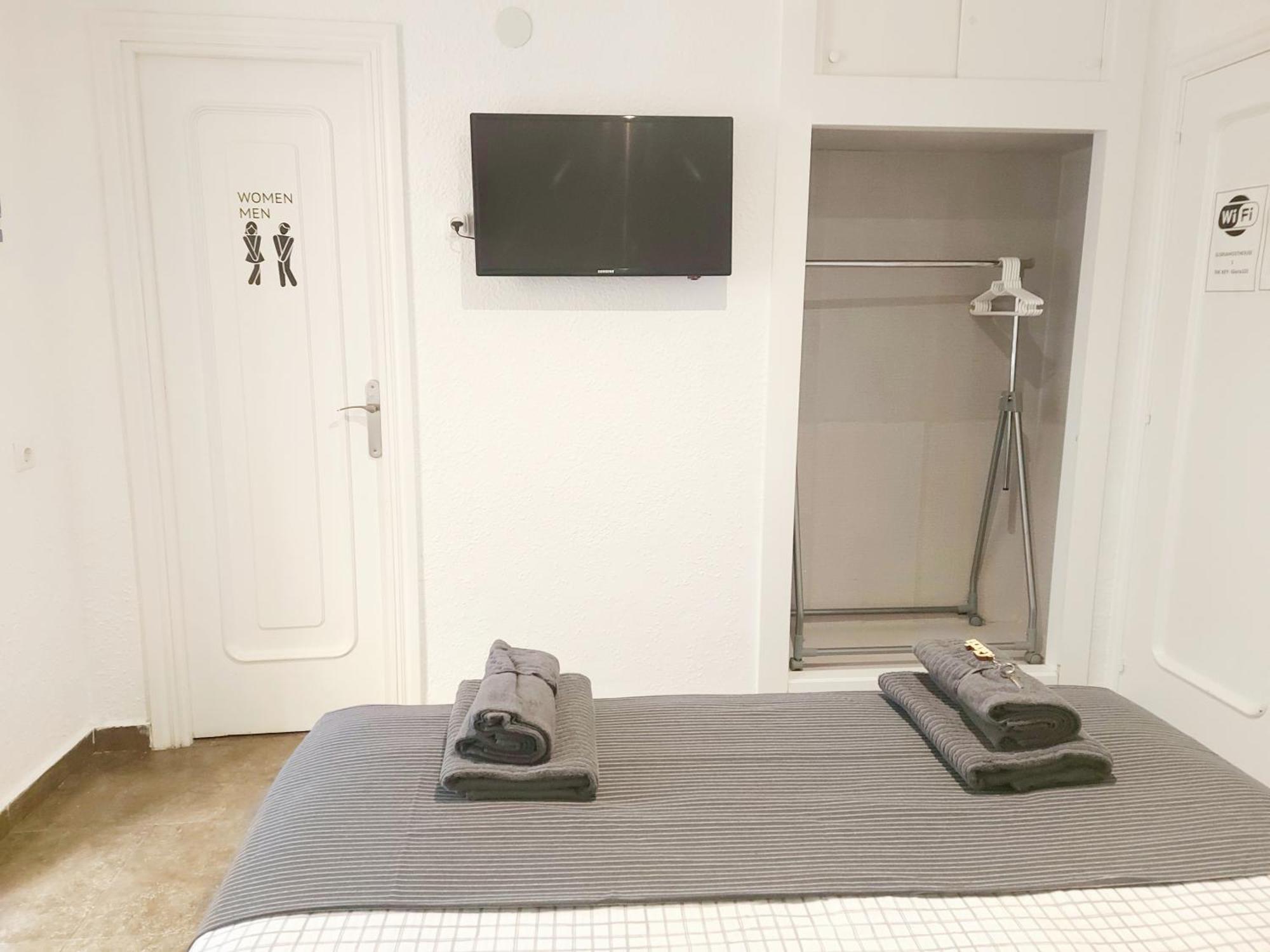Gloria Host House Apartman Alicante Szoba fotó